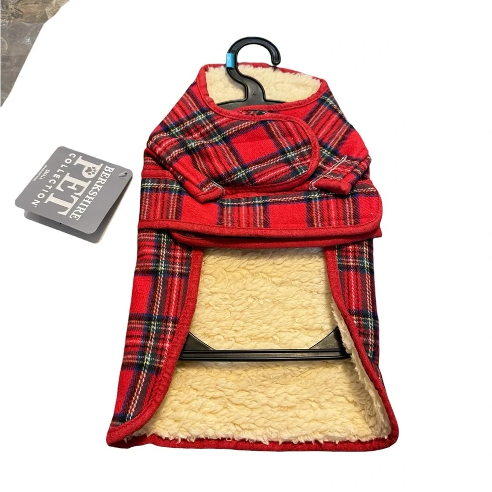 Berkshire Pet Collection Red Plaid Dog Coat with Faux Shearling inside NWT SZ SM